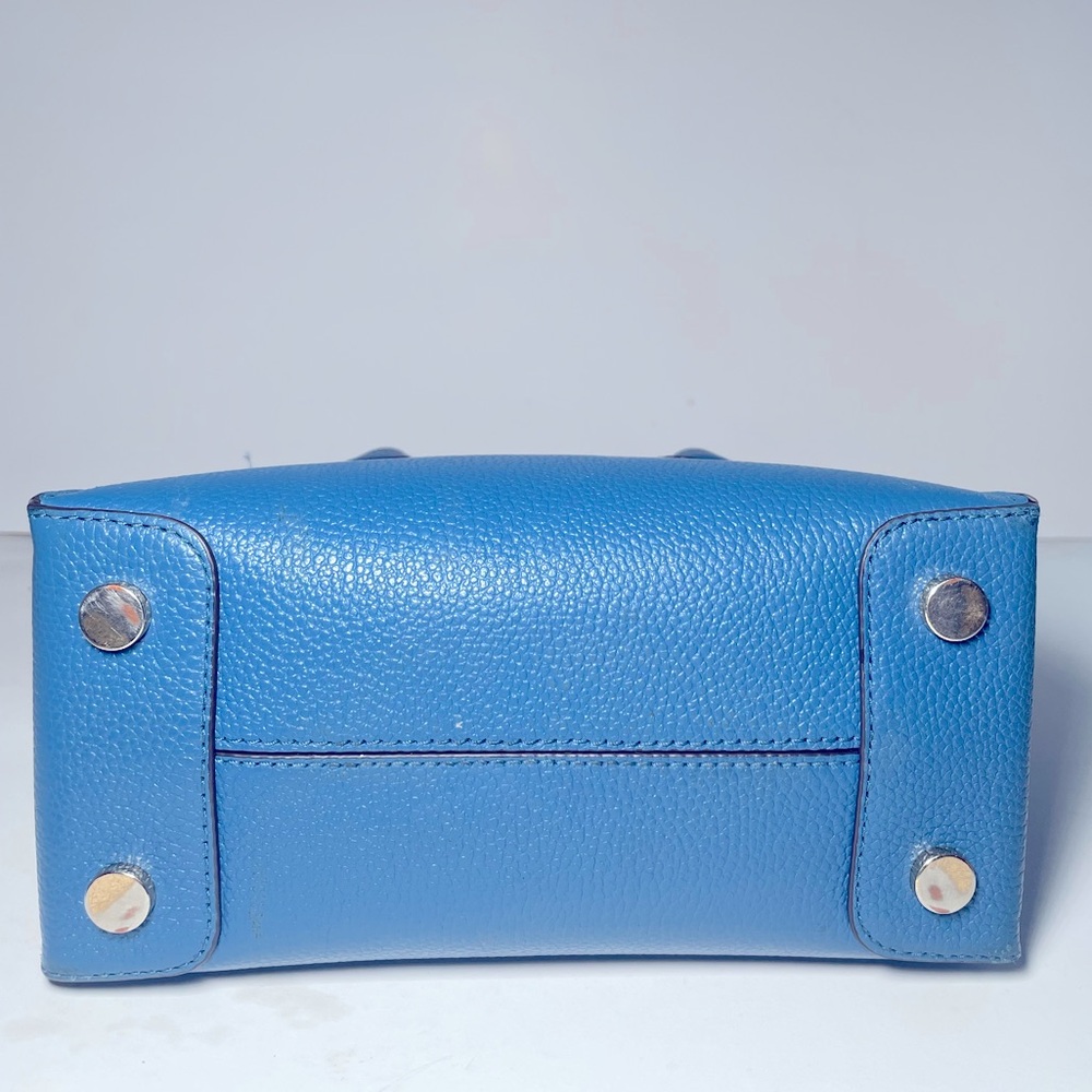 LE Michael Kors crossbody Bundle - Picture 3 of 16